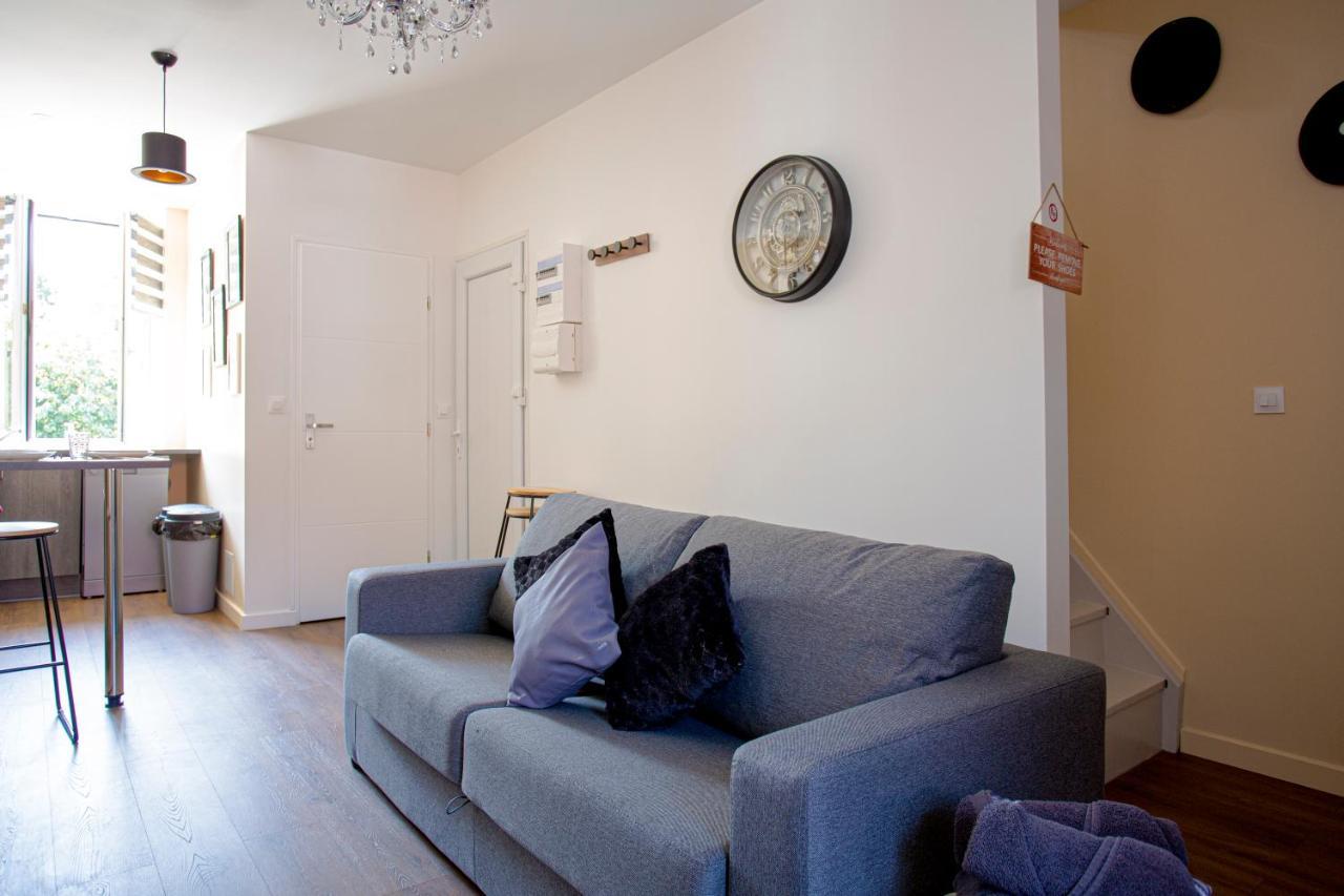 Ideal Pro & Couple - 2 Logements Theme Boho Chic Rdc & Dandy 1Er Etage - Quartier Calme - Jardin - Wifi Hd - Smart Tv - Parking Gratuit - Proche Centre & Transports - Ask Home Valenciennes Exterior foto